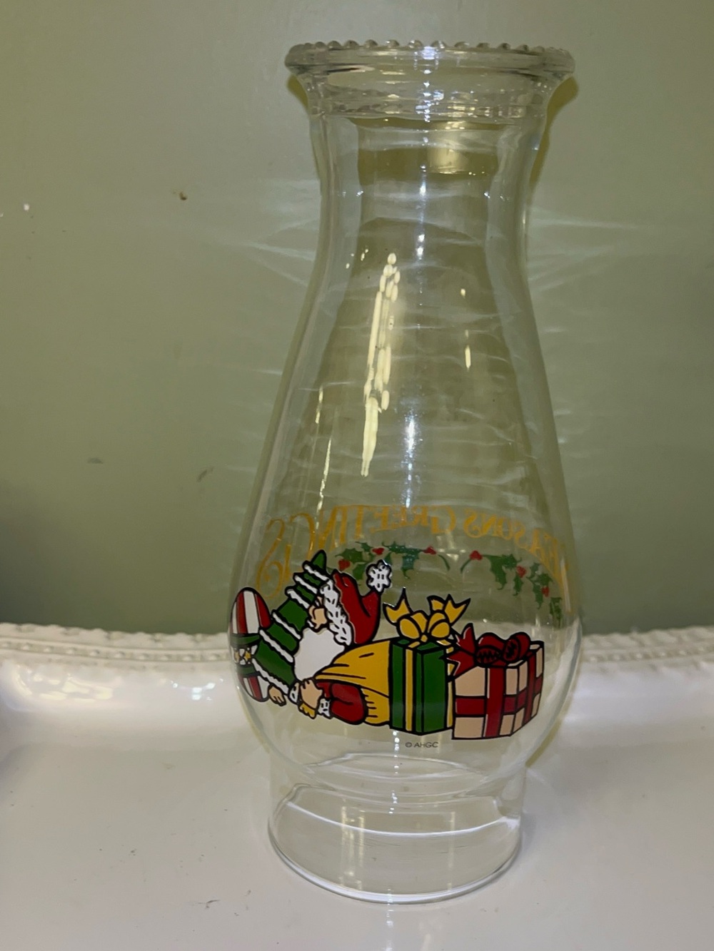 Anchor Hocking HomeTrends "Seasons Greetings" Santa hurricane lamp shade